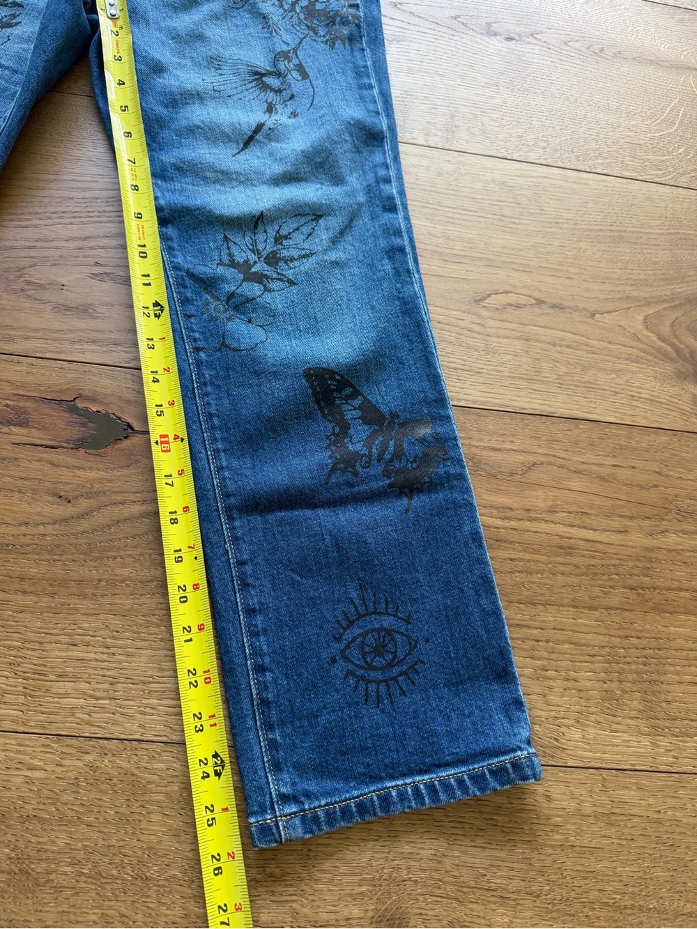 Alice & Olivia Straight Leg Jeans - altered - Picture 12 of 13